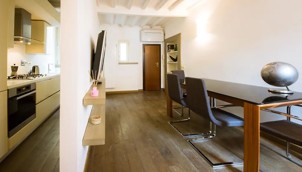 Apartment Guicciardini Suite Florence Italy